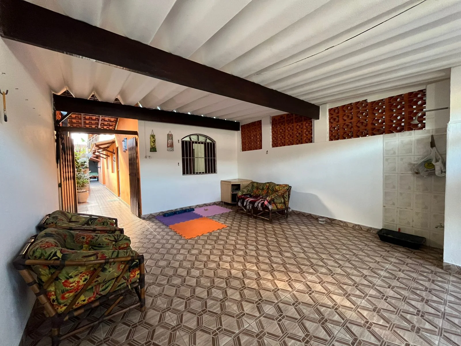 CASA A VENDA NO BAIRRO BELAS ARTES COM 2 DORMITÓRIOS