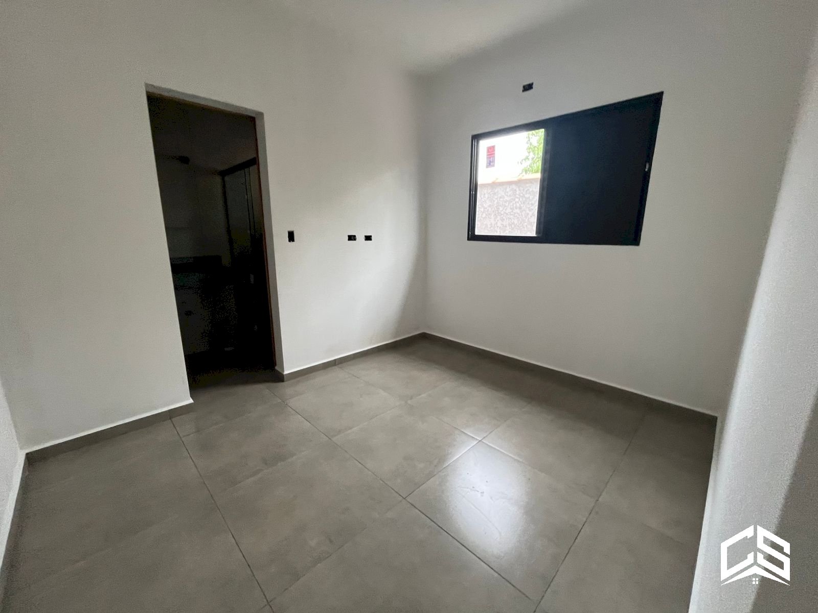 5b3cd15187e760623f726db3ebbad8fb.jpg