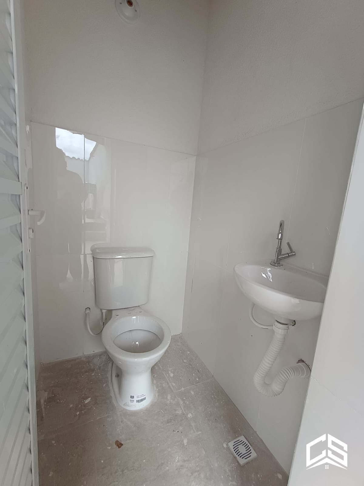 b79fa367ebe1f201894ce6a0eb323d94.jpg