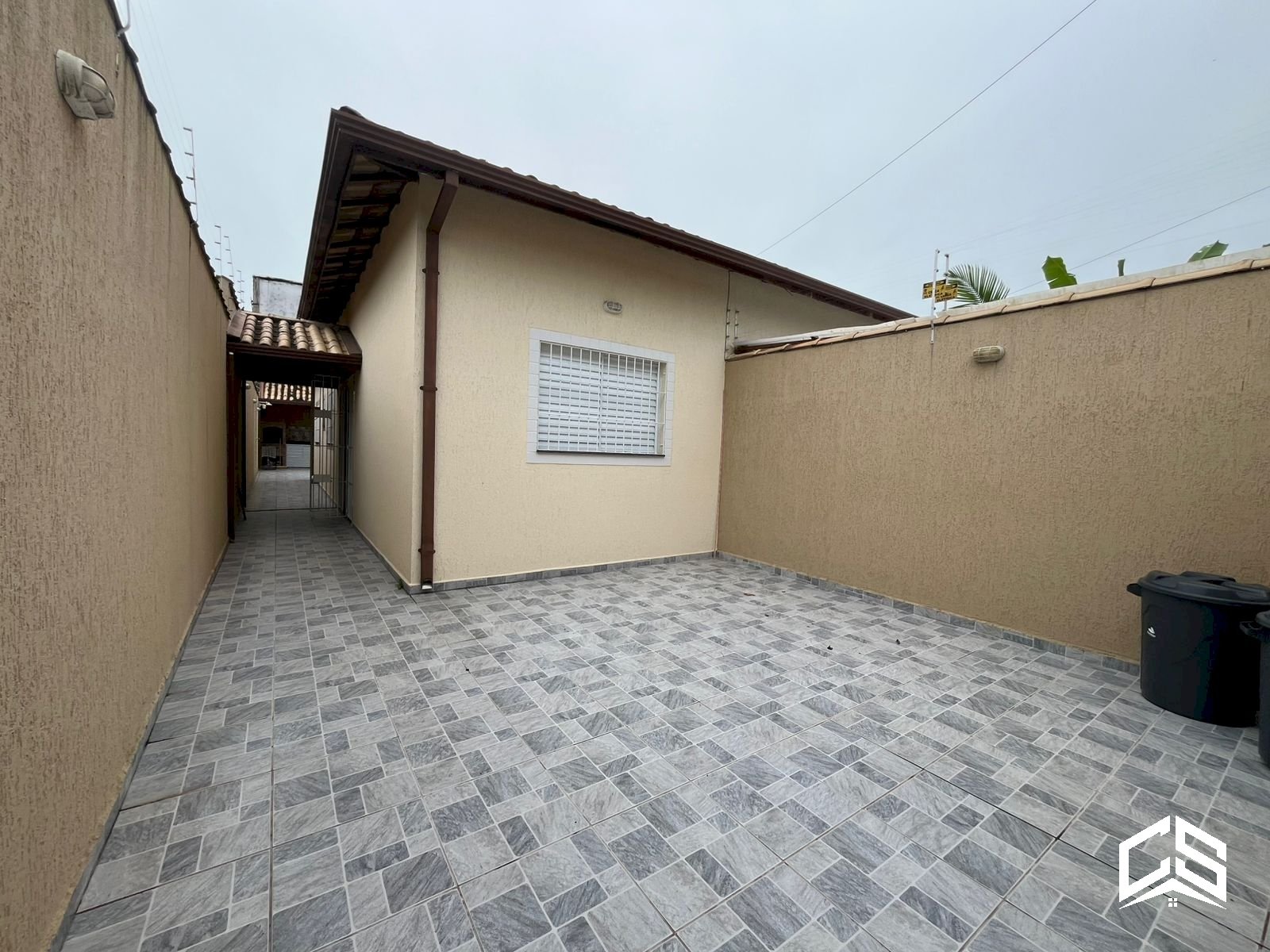 Casa a venda porteira fechada no Gaivota em Itanhaém