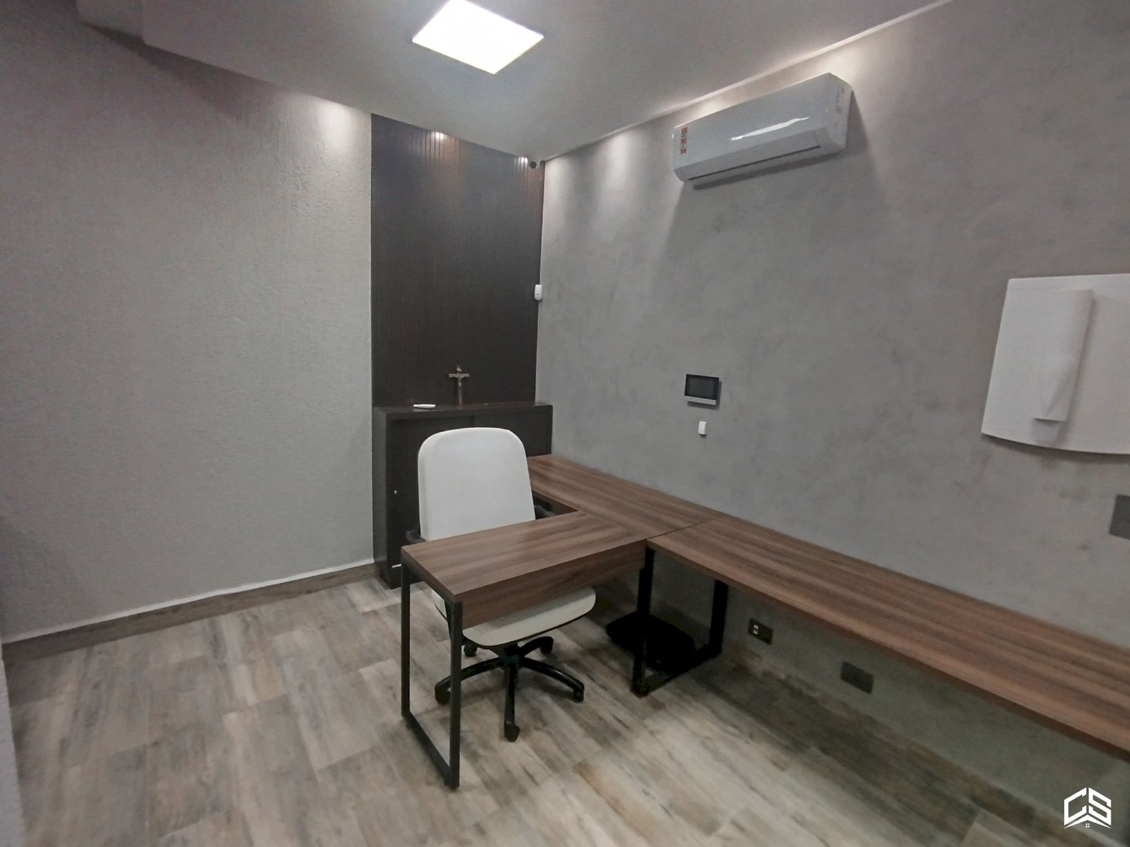 Prédio comercial e residencial à venda no Centro de Itanhaém