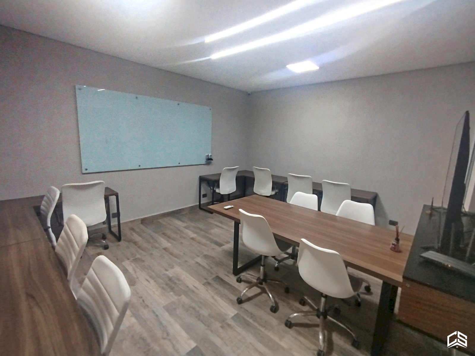 9f80a8caa41a375d6aed557c40b60693.jpg