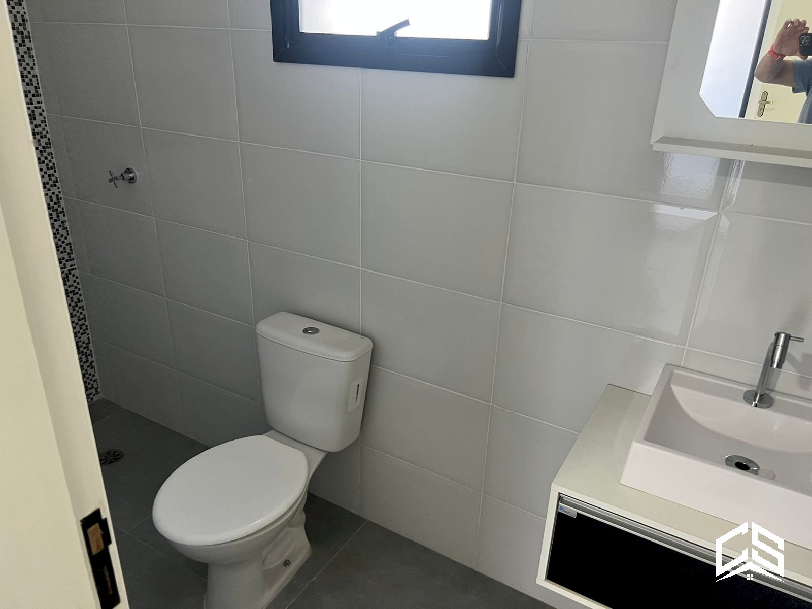 b34d3eb813fa463d3f9794fe15631ec5.jpg
